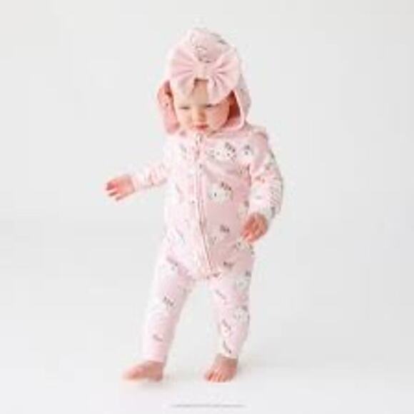 Posh Peanut Pastel Pink Hello Kitty French Terry
Hooded Ruffle Romper 12-18mos - Picture 1 of 6